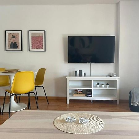 Calido Apartamento Con Gran Terraza Y Vistas A 600 Metros Del Mar Беналмадена Екстериор снимка