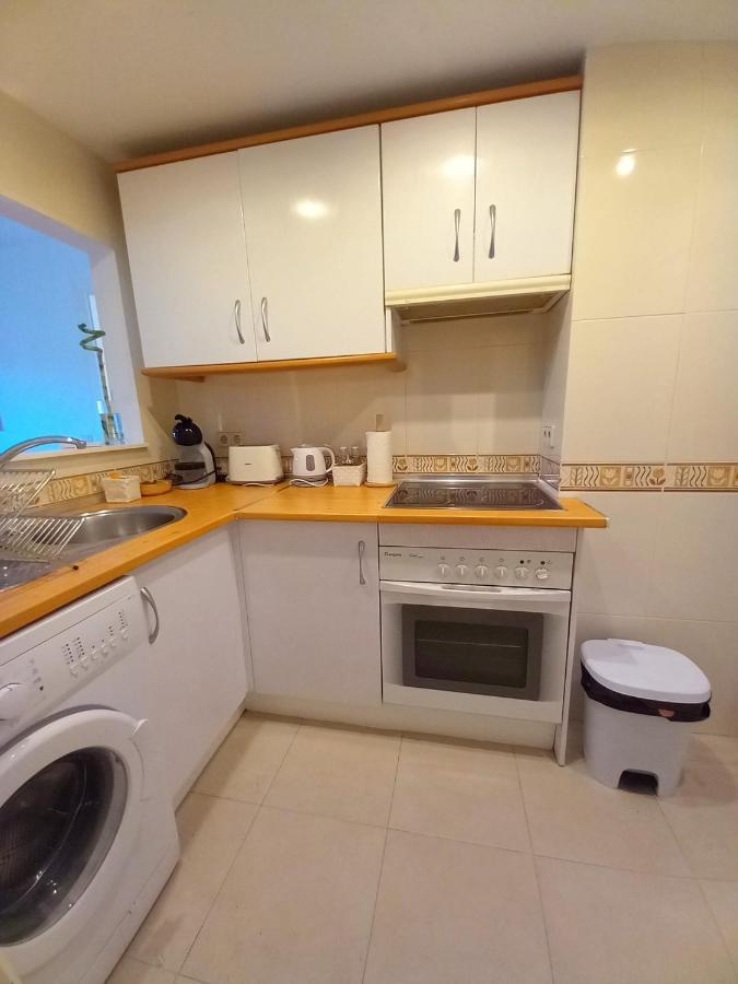 Calido Apartamento Con Gran Terraza Y Vistas A 600 Metros Del Mar Беналмадена Екстериор снимка
